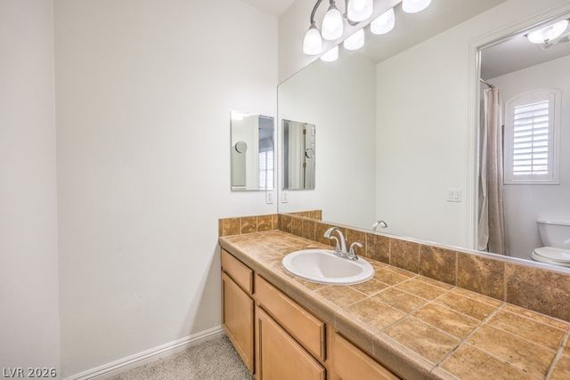 305 Onyx Crest Street, Las Vegas, NV 89145