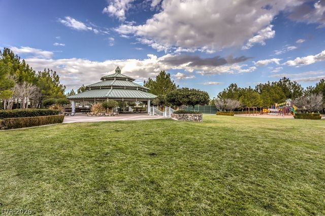 305 Onyx Crest Street, Las Vegas, NV 89145