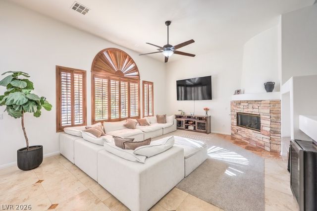 305 Onyx Crest Street, Las Vegas, NV 89145
