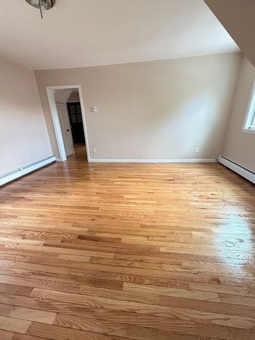 6 Edwards Place 2, Chelmsford, MA 01863