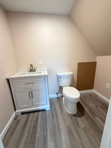 6 Edwards Place 2, Chelmsford, MA 01863