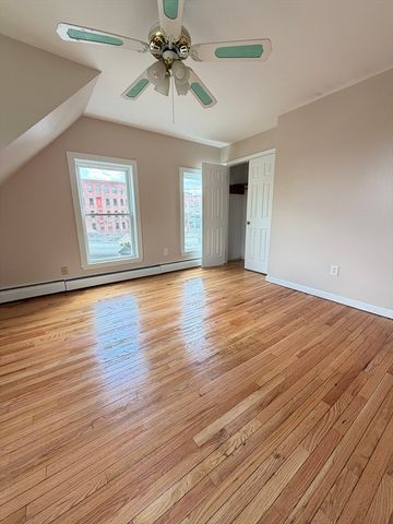 6 Edwards Place 2, Chelmsford, MA 01863