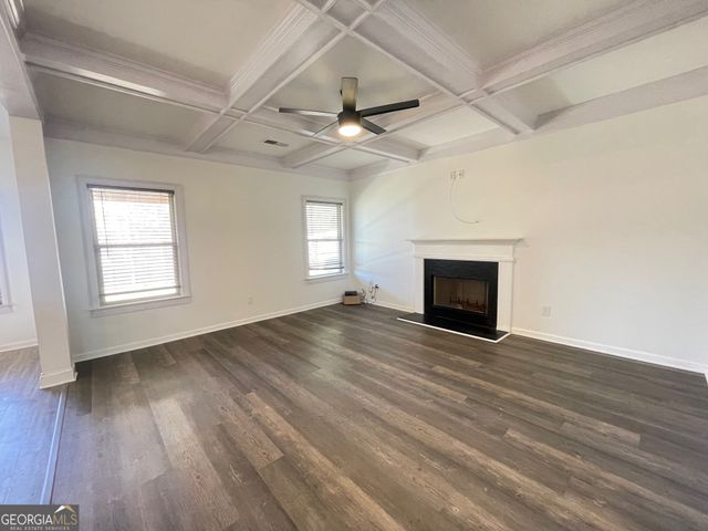 836 Stable View Loop, Dallas, GA 30132