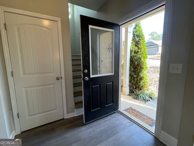 836 Stable View Loop, Dallas, GA 30132