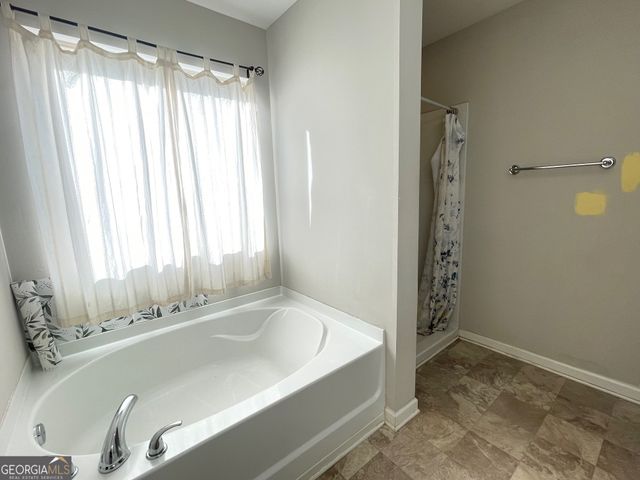 836 Stable View Loop, Dallas, GA 30132