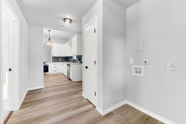 909 E High Street, Terrell, TX 75160