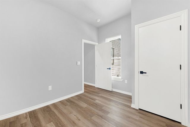 909 E High Street, Terrell, TX 75160
