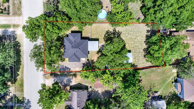 909 E High Street, Terrell, TX 75160