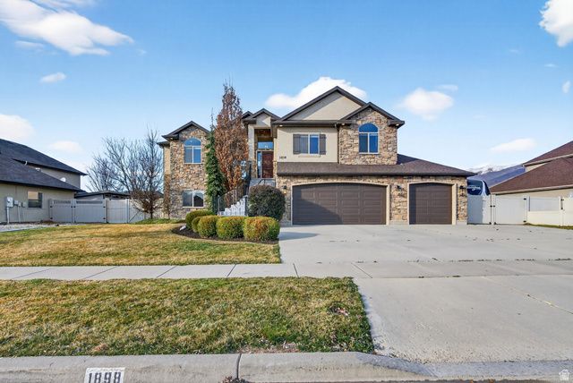 1898 W OLD FORT CIR, Farmington, UT 84025