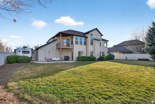 1898 W OLD FORT CIR, Farmington, UT 84025