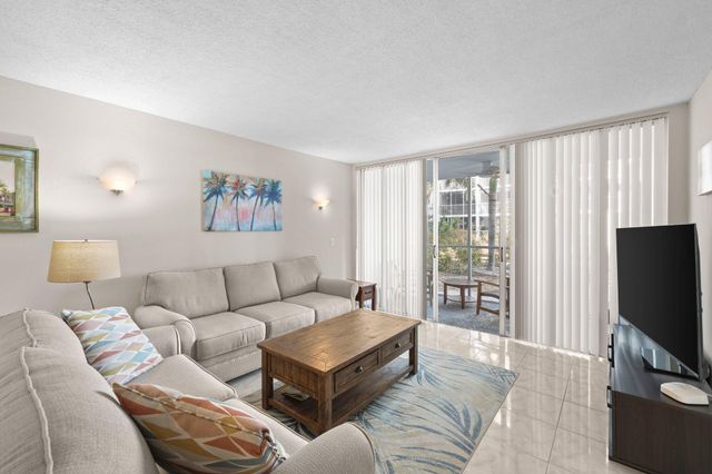 2008 S Federal Highway 108, Boynton Beach, FL 33435