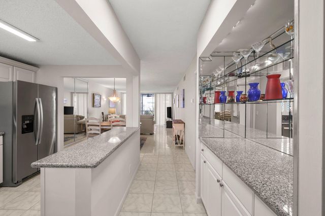 2008 S Federal Highway 108, Boynton Beach, FL 33435