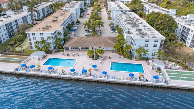 2008 S Federal Highway 108, Boynton Beach, FL 33435