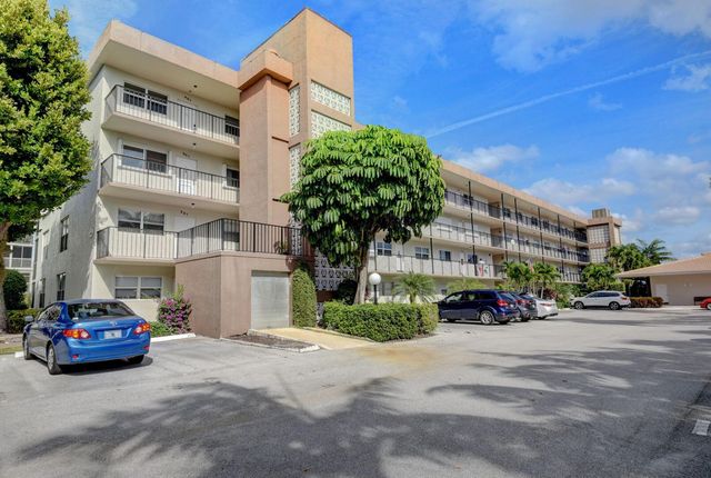 2008 S Federal Highway 108, Boynton Beach, FL 33435