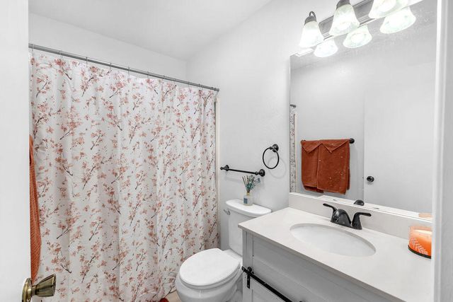 31200 Landau Boulevard 408, Cathedral City, CA 92234