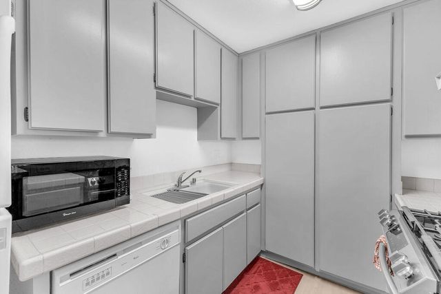 31200 Landau Boulevard 408, Cathedral City, CA 92234