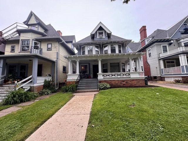 932 Spaight Street, Madison, WI 53703