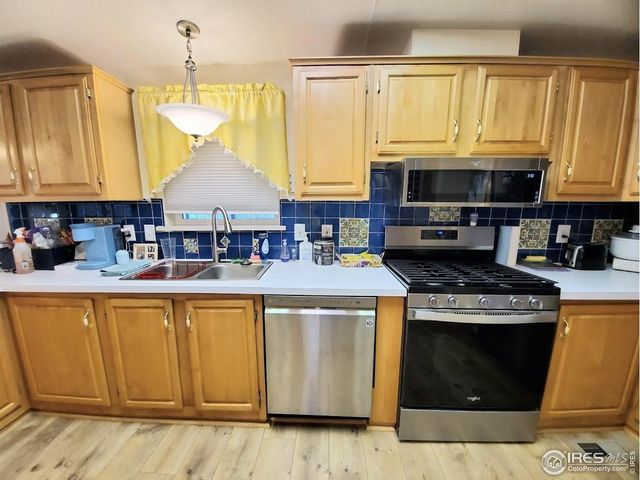 605 W 57th St 42, Loveland, CO 80538