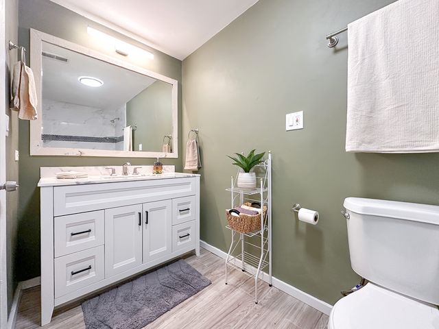 1877 Appaloosa Drive, Naperville, IL 60565