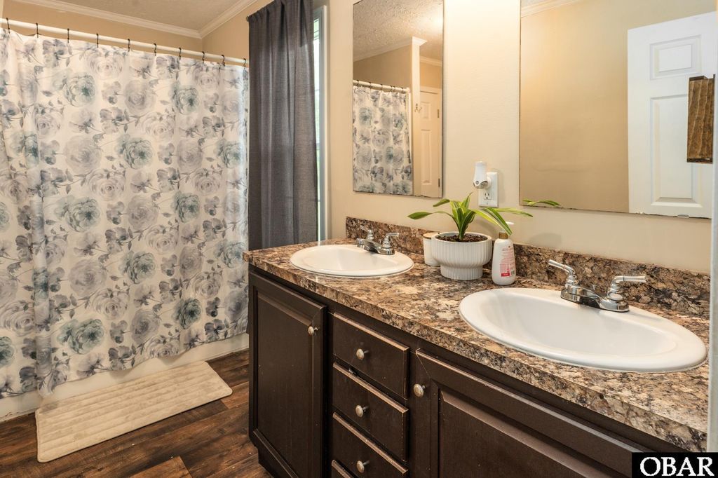 Image 17 of property listing at 21 Pearce Point Drive, Columbia, NC 27925