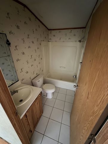 626 Old Highway 48, Centerville, TN 37033