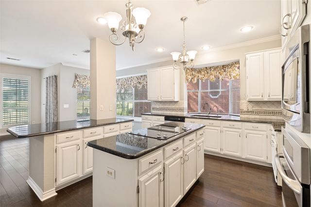 7529 Vineyard Trail, Garland, TX 75044