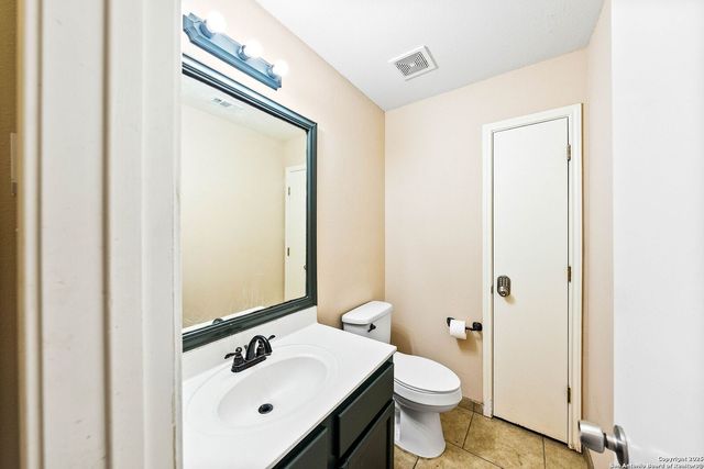9944 Spring Beauty, San Antonio, TX 78254