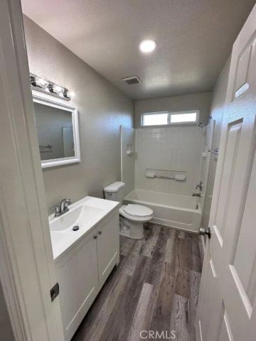 1361 N Archie Avenue, Fresno, CA 93703