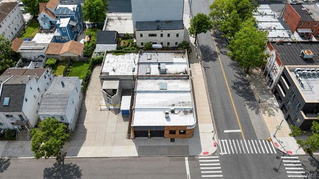 91-20 101 ave, Ozone Park, NY 11416