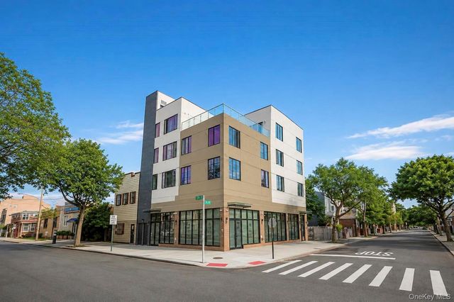 91-20 101 ave, Ozone Park, NY 11416