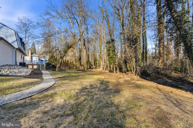 10704 HOWERTON AVE, Fairfax, VA 22030