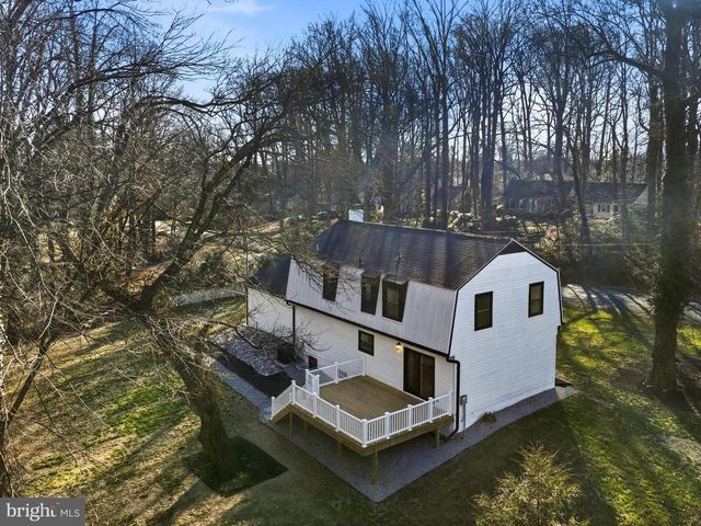 10704 HOWERTON AVE, Fairfax, VA 22030