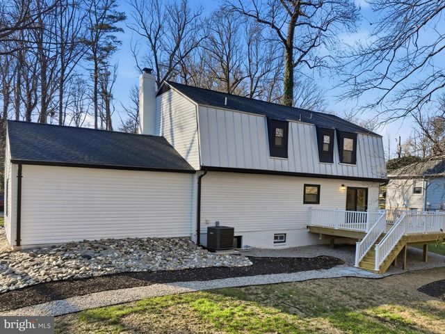 10704 HOWERTON AVE, Fairfax, VA 22030