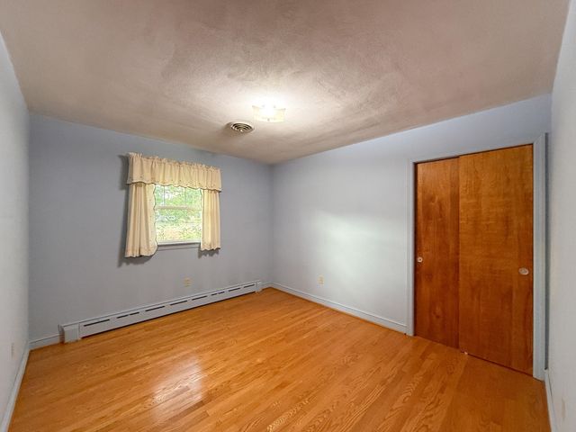 47 GISH LN, Staunton, VA 24401