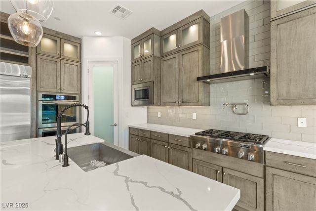 2554 Hazelburn Avenue, Henderson, NV 89044