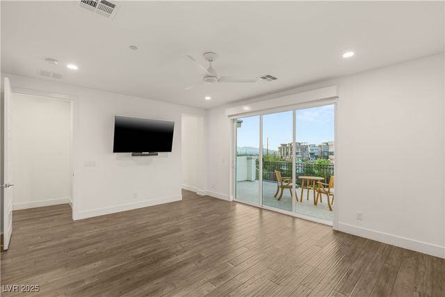 2554 Hazelburn Avenue, Henderson, NV 89044