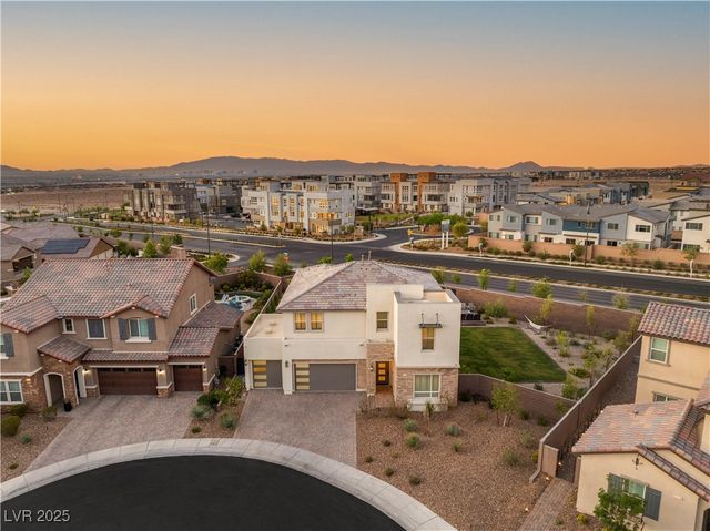 2554 Hazelburn Avenue, Henderson, NV 89044