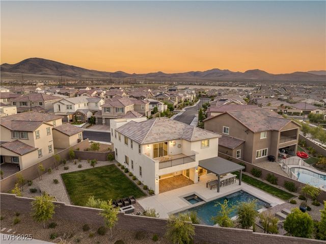 2554 Hazelburn Avenue, Henderson, NV 89044