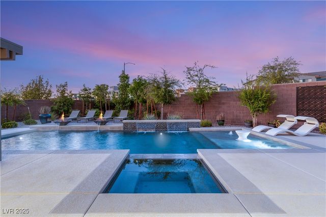 2554 Hazelburn Avenue, Henderson, NV 89044