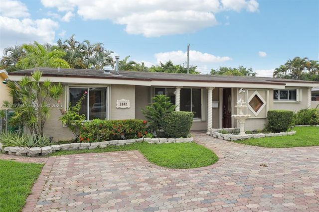 3842 Jasmine Avenue, Miramar, FL 33023