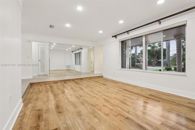 3842 Jasmine Avenue, Miramar, FL 33023