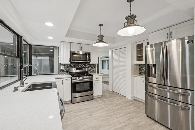 3842 Jasmine Avenue, Miramar, FL 33023