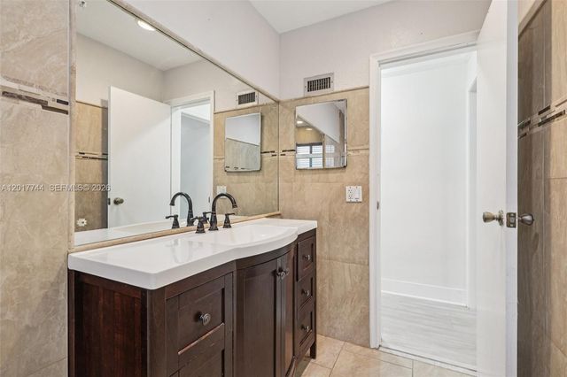 3842 Jasmine Avenue, Miramar, FL 33023