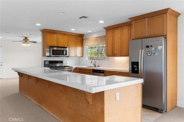 25481 Foothill Drive, San Bernardino, CA 92404