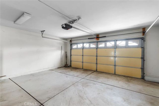 25481 Foothill Drive, San Bernardino, CA 92404