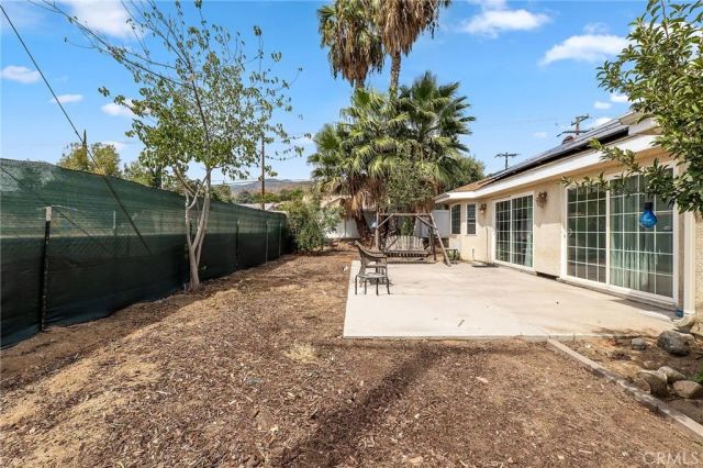 25481 Foothill Drive, San Bernardino, CA 92404