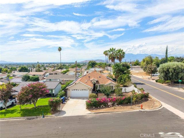 25481 Foothill Drive, San Bernardino, CA 92404