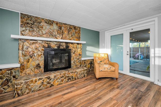 11077 87TH AVENUE, Seminole, FL 33772