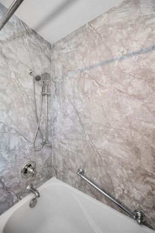 11077 87TH AVENUE, Seminole, FL 33772