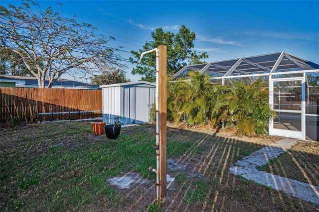 11077 87TH AVENUE, Seminole, FL 33772